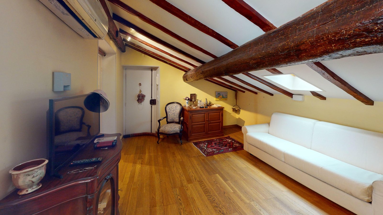 Property photo in Old Town