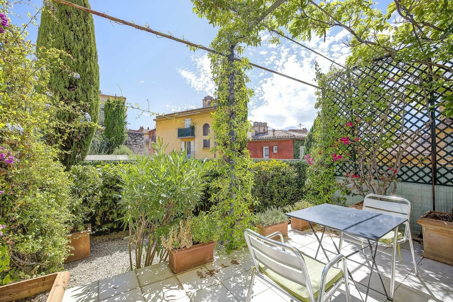 Property photo in Old Town