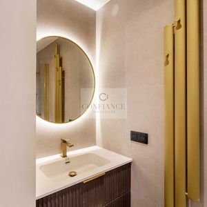 Property in Old Town