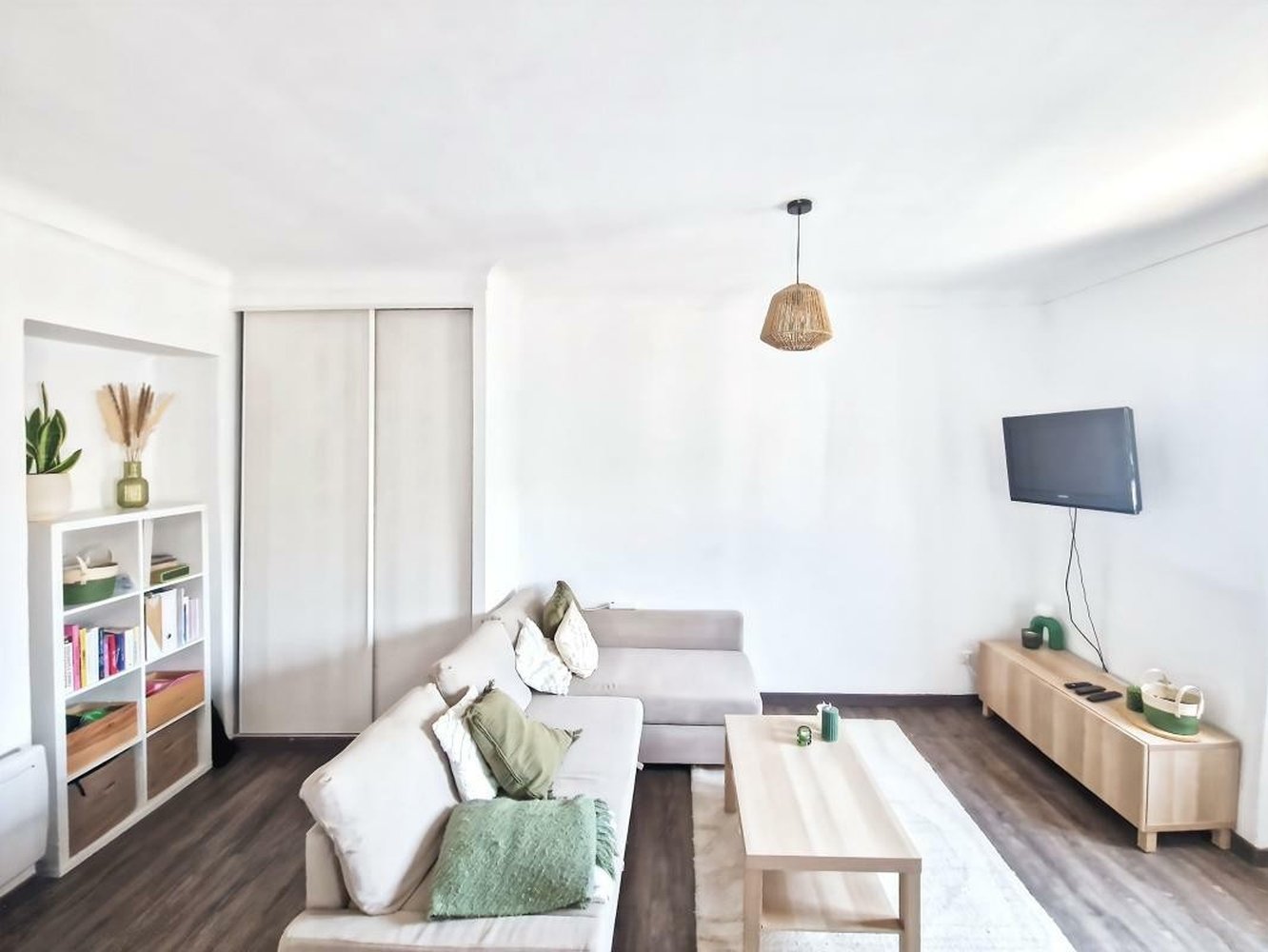 Property photo in Port