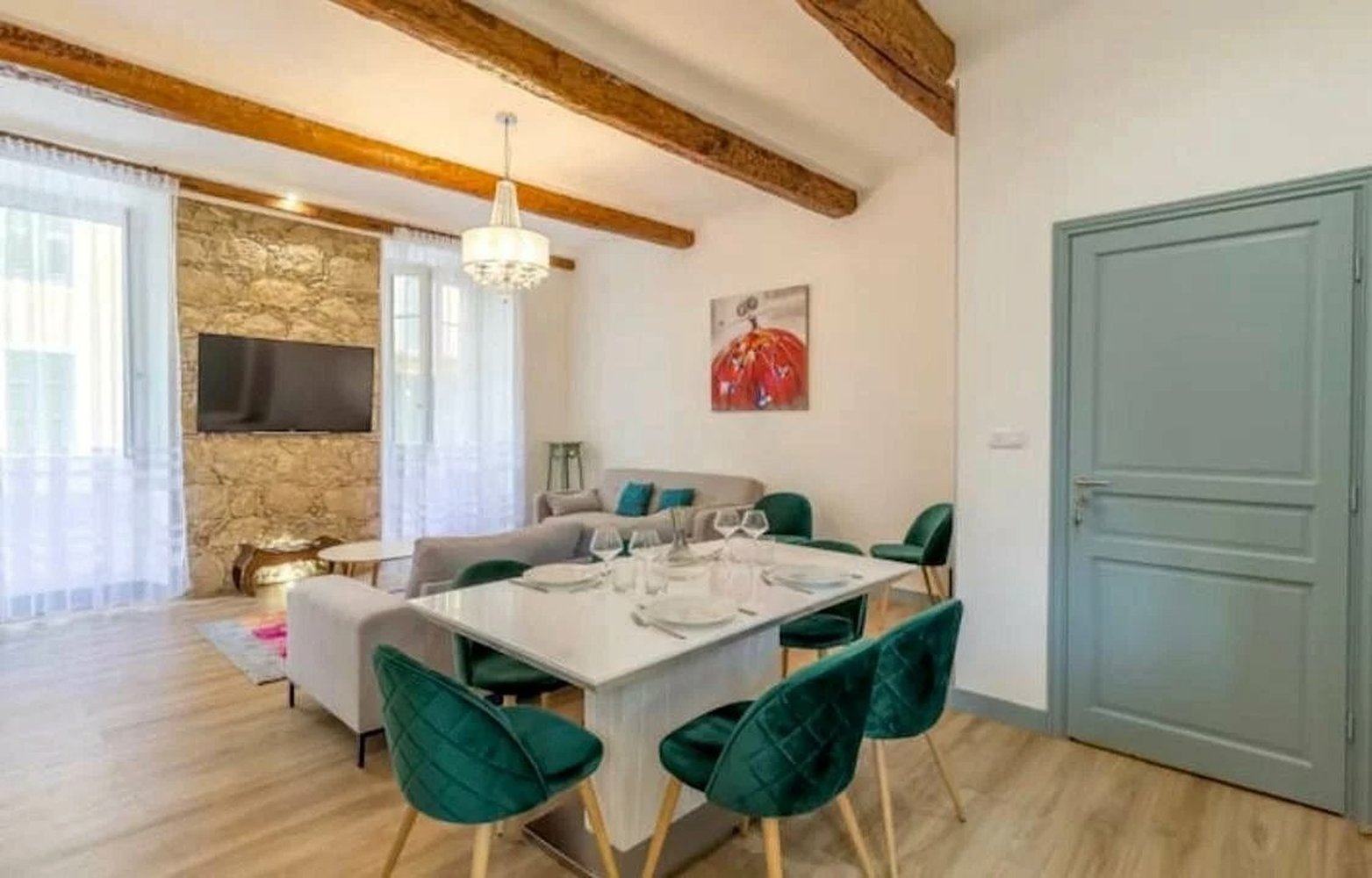 Property photo in Port