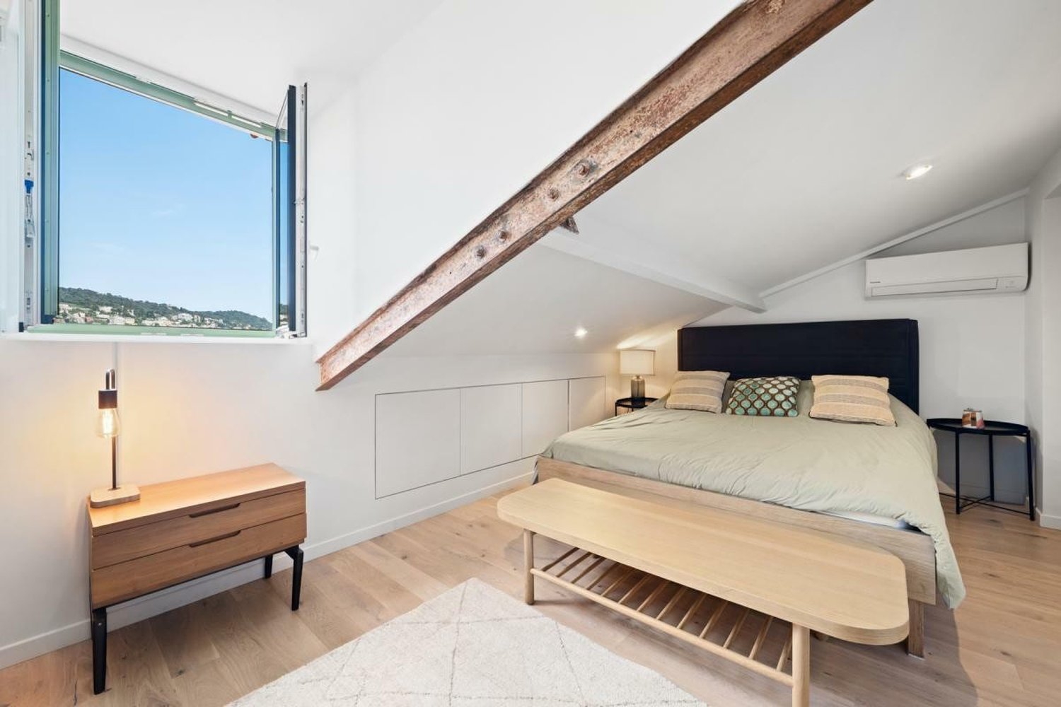 Property photo in Port