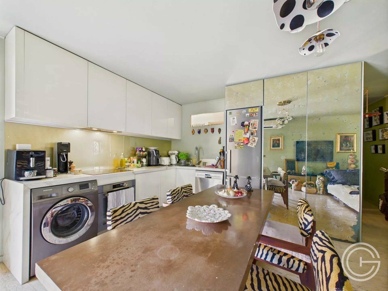 Property photo in Port