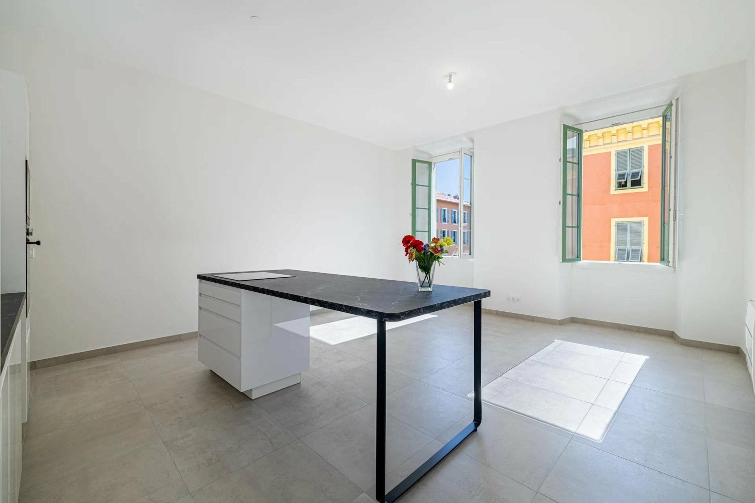 Property photo in Port