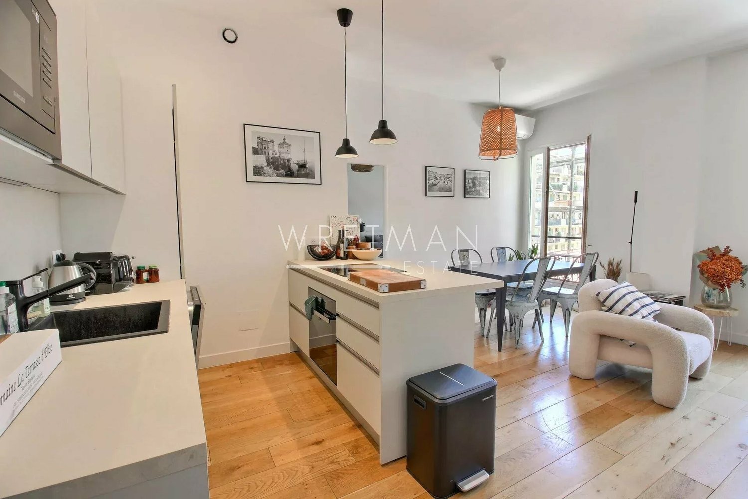 Property photo in Port