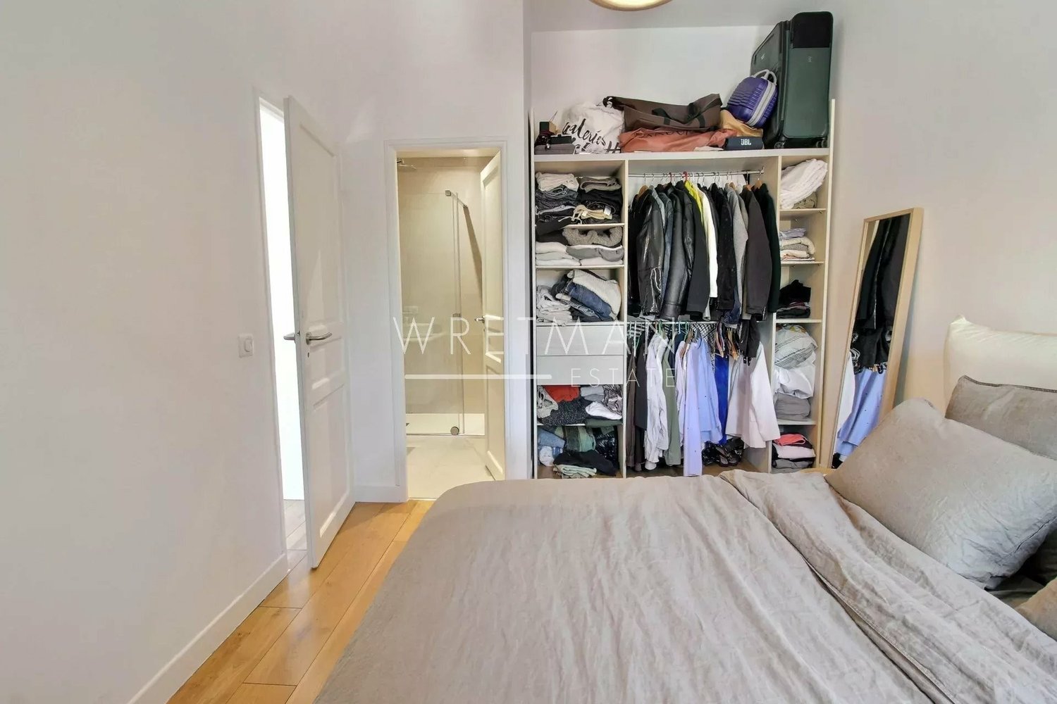 Property photo in Port