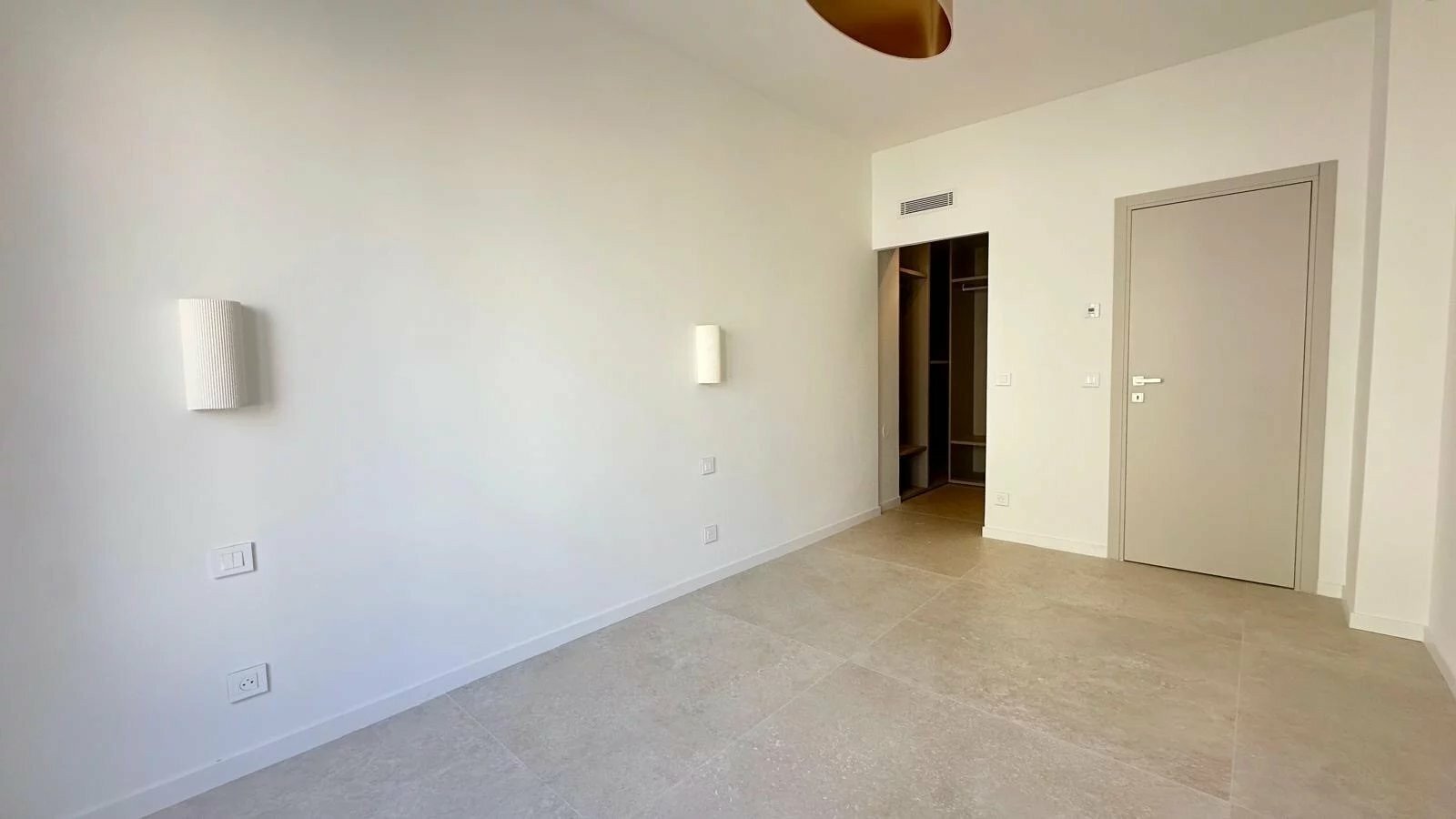 Property photo in Port