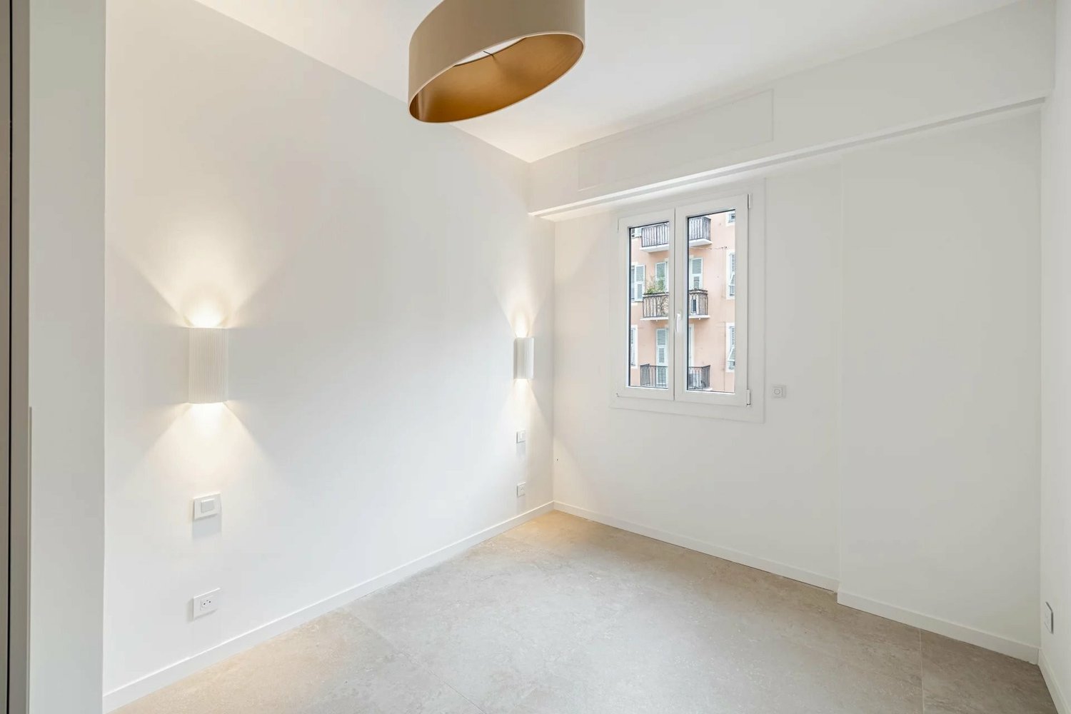 Property photo in Port