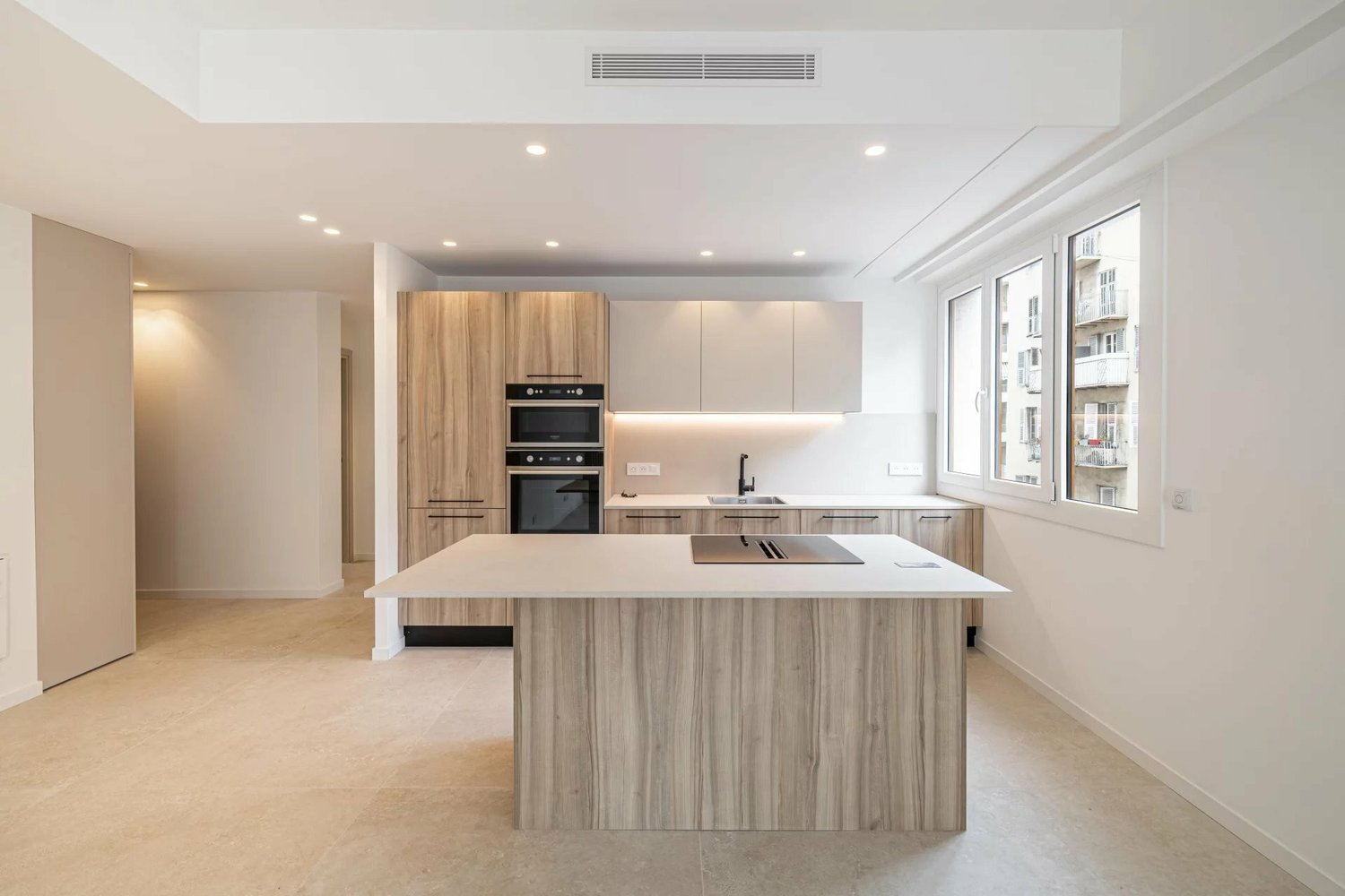 Property photo in Port