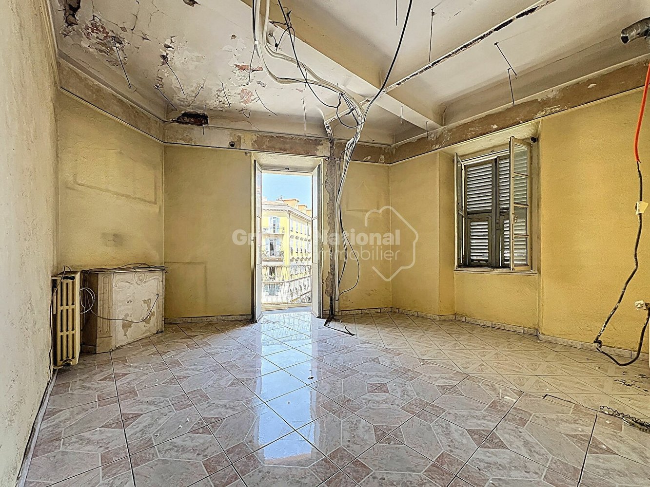 Property photo in Port