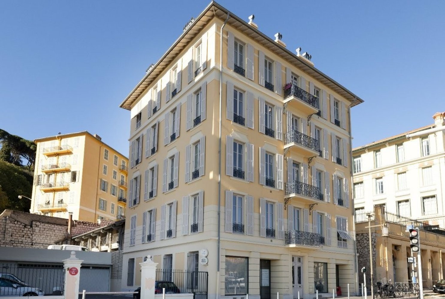 Property photo in Port