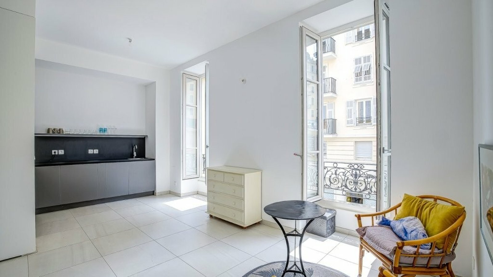 Property photo in Port