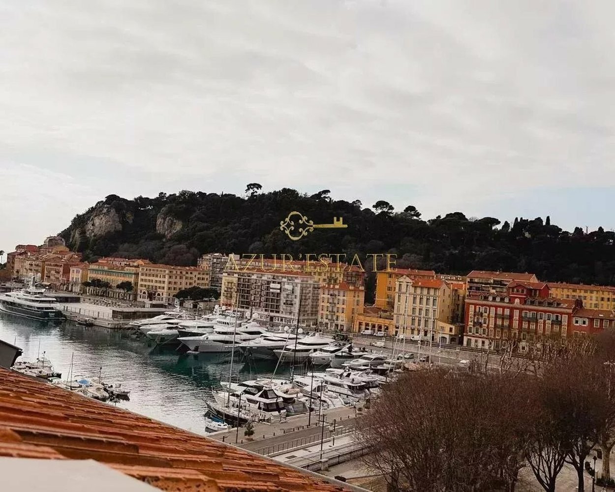 Property photo in Port