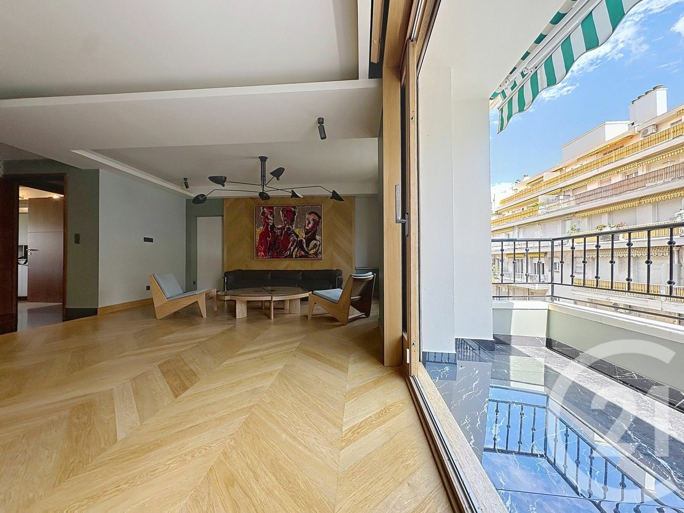 Property photo in Carre d'Argent