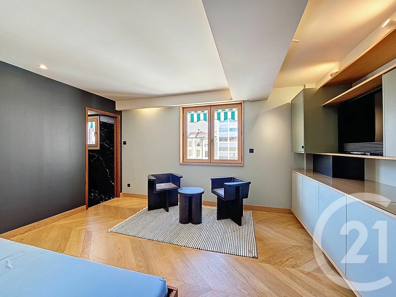 Property photo in Carre d'Argent