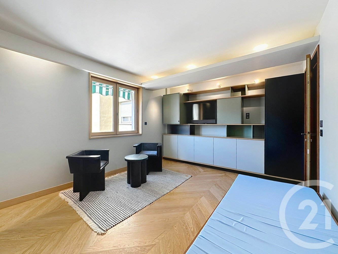 Property photo in Carre d'Argent