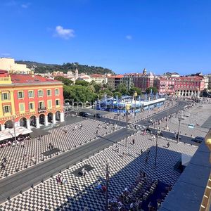 Property in Carre d'Argent