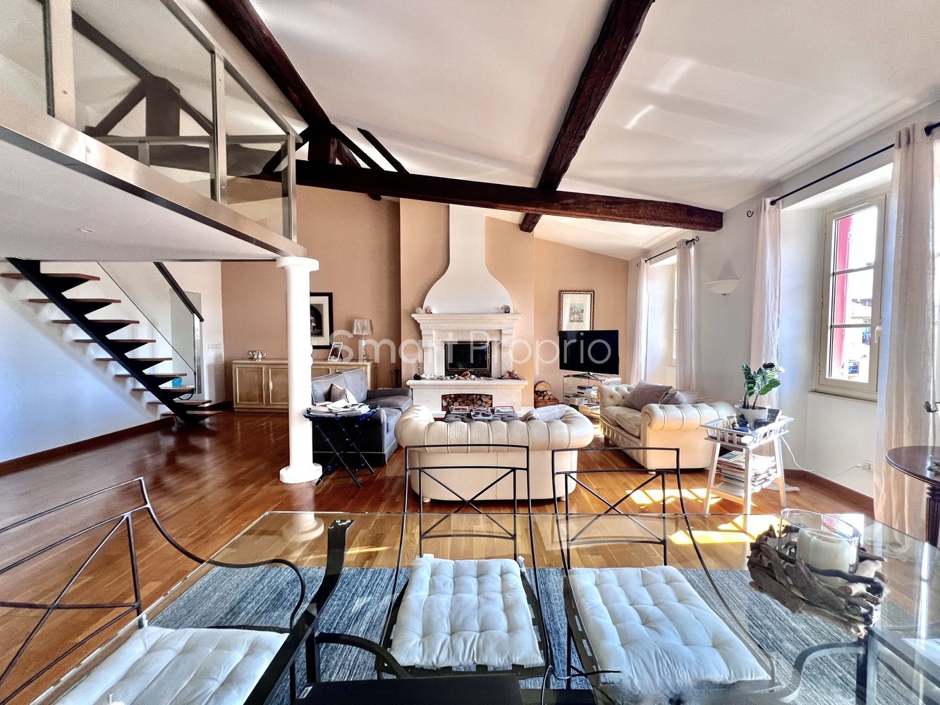 Property photo in Carre d'Argent