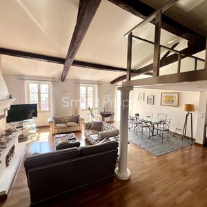 Property in Carre d'Argent