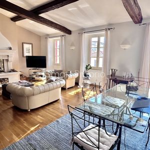 Property in Carre d'Argent