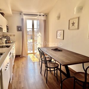 Property in Carre d'Argent