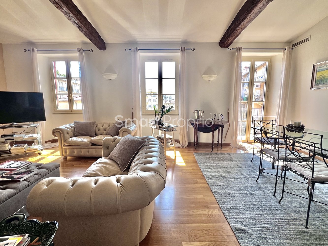 Property photo in Carre d'Argent