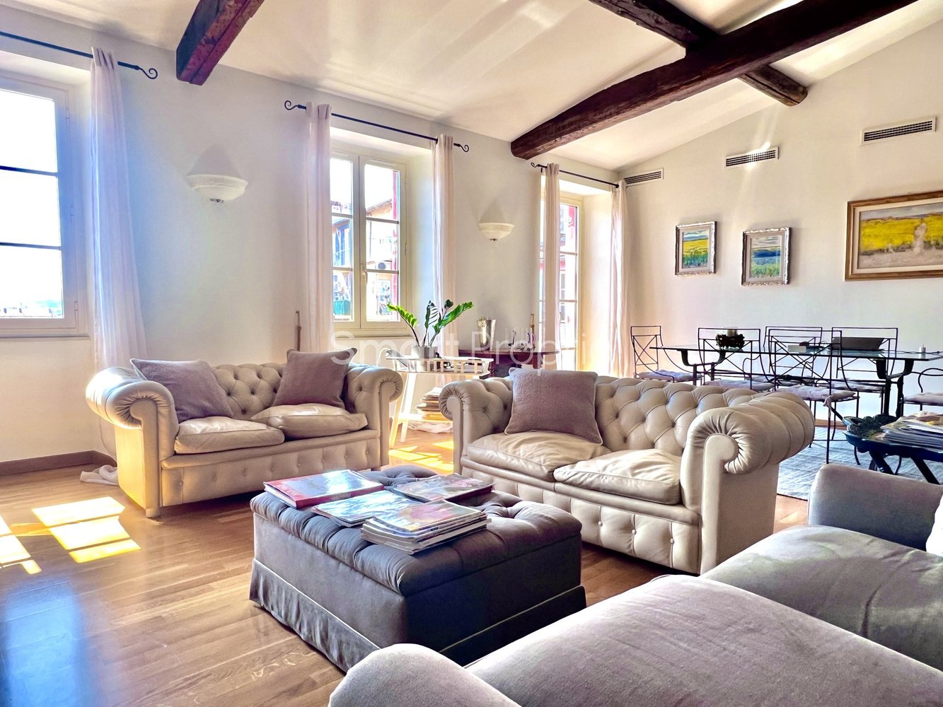 Property photo in Carre d'Argent