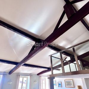 Property in Carre d'Argent