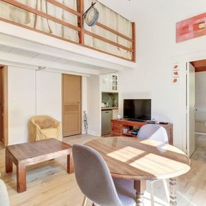 Property in Carre d'Argent