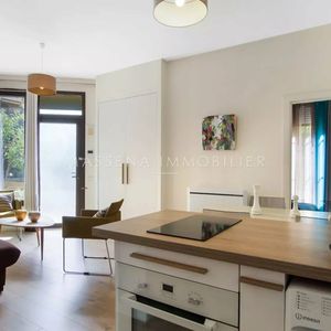 Property in Carre d'Argent