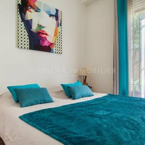 Property in Carre d'Argent