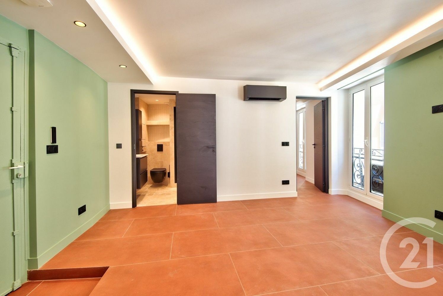 Property photo in Carre d'Argent