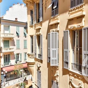 Property in Carre d'Argent