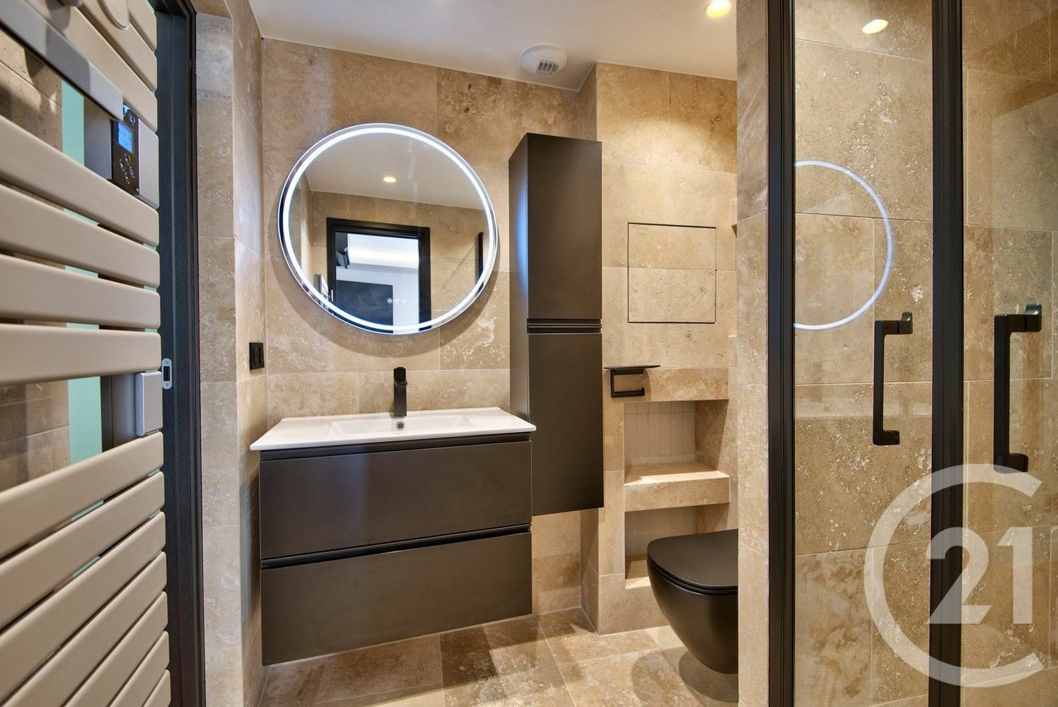 Property photo in Carre d'Argent