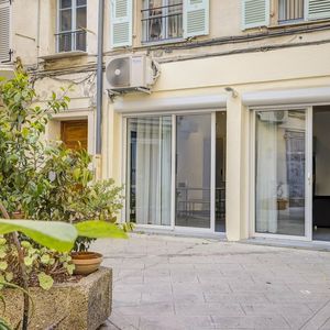 Property in Carre d'Argent