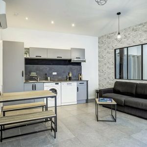 Property in Carre d'Argent