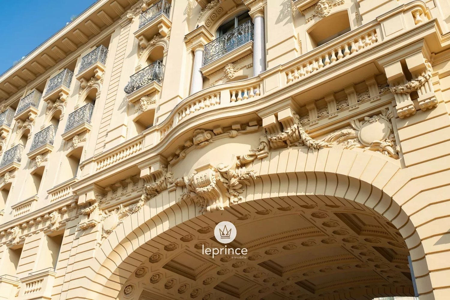 Property photo in Carre d'Argent