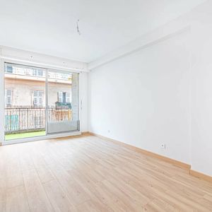 Property in Carre d'Argent