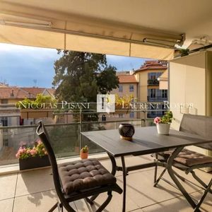 Property in Carre d'Argent