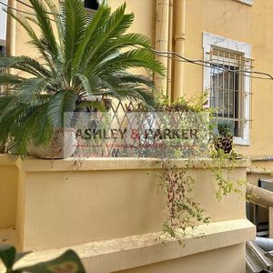 Property in Carre d'Argent