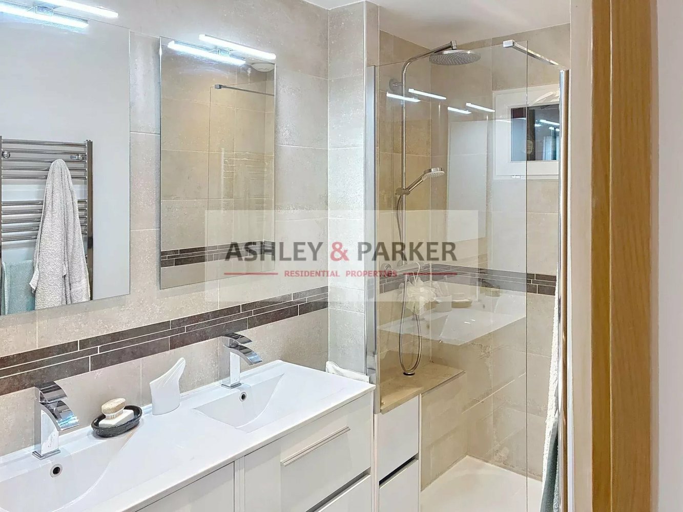 Property photo in Carre d'Argent