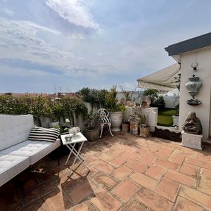 Property in Carre d'Argent