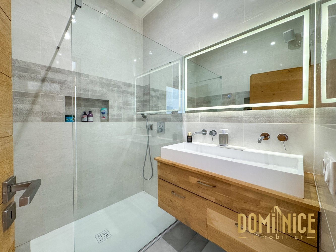 Property photo in Carre d'Argent