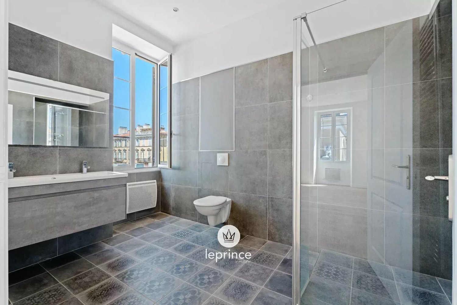 Property photo in Carre d'Argent