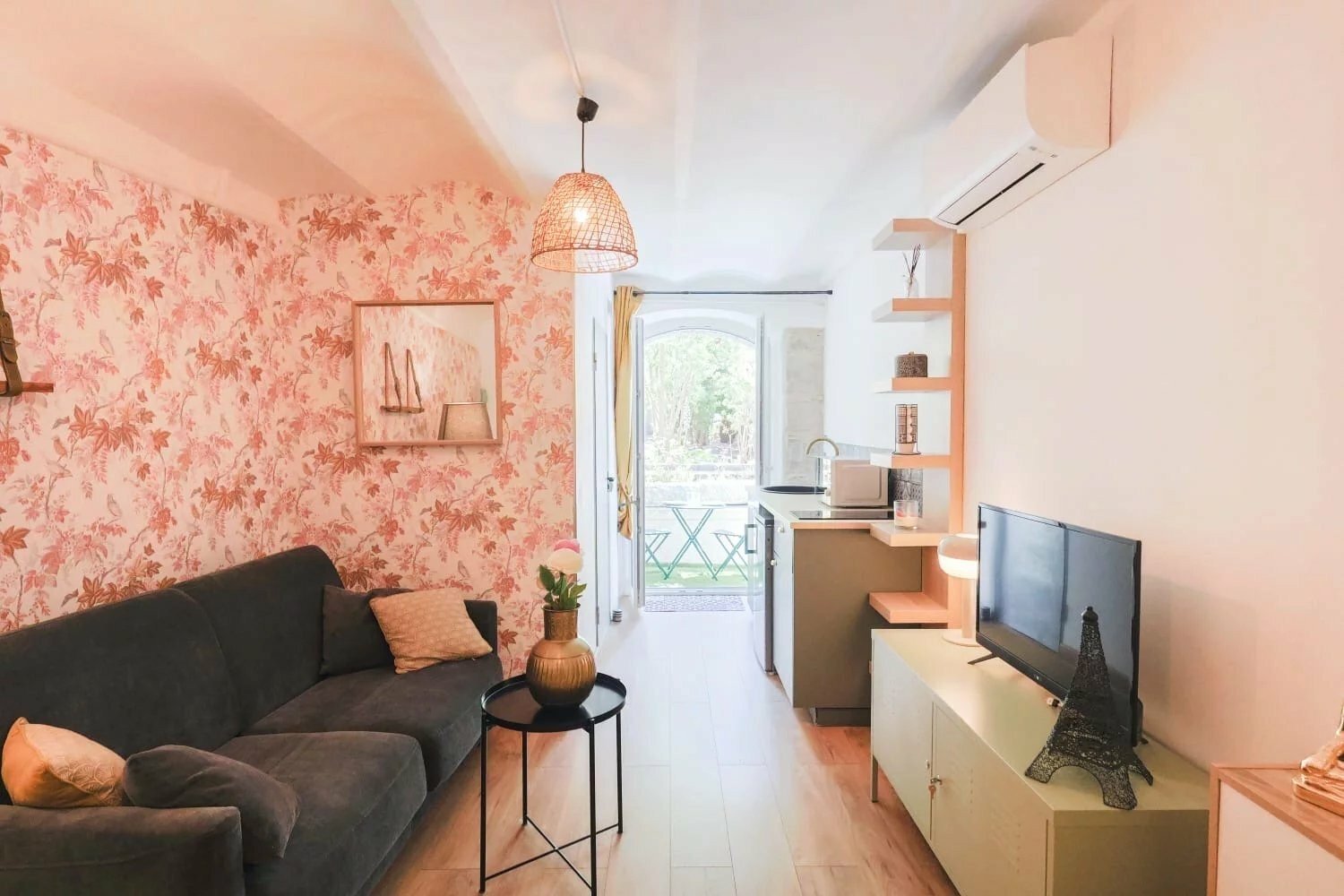 Property photo in Carre d'Or