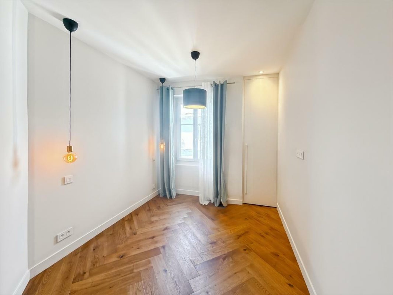 Property photo in Carre d'Or