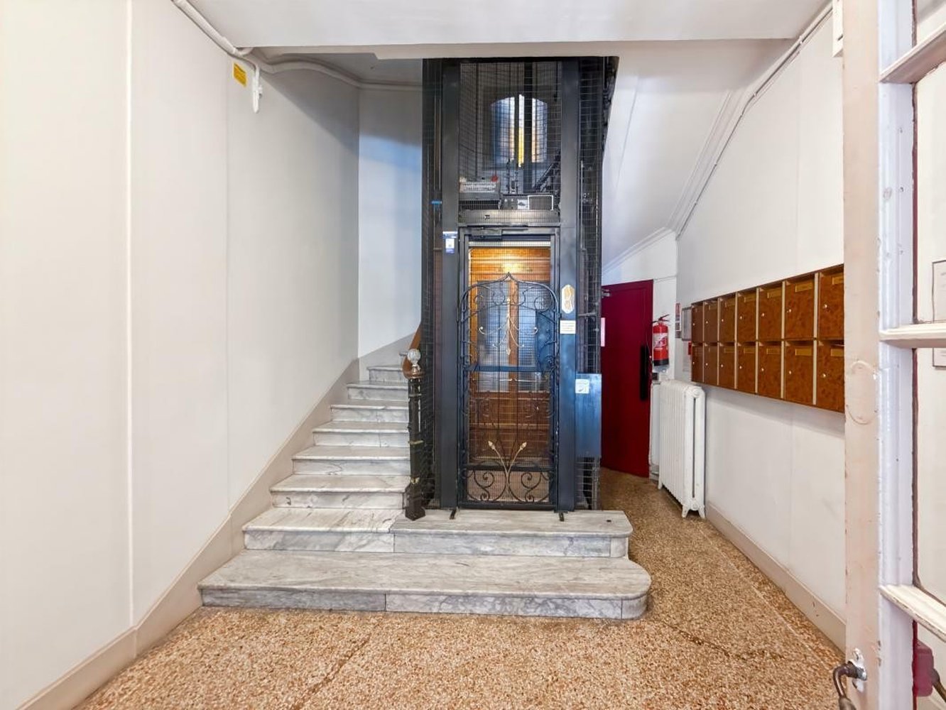 Property photo in Carre d'Or