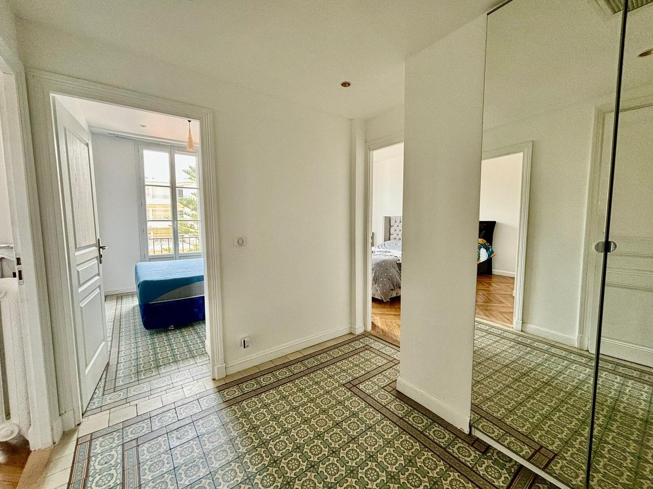 Property photo in Carre d'Or