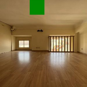 Property in Carre d'Or