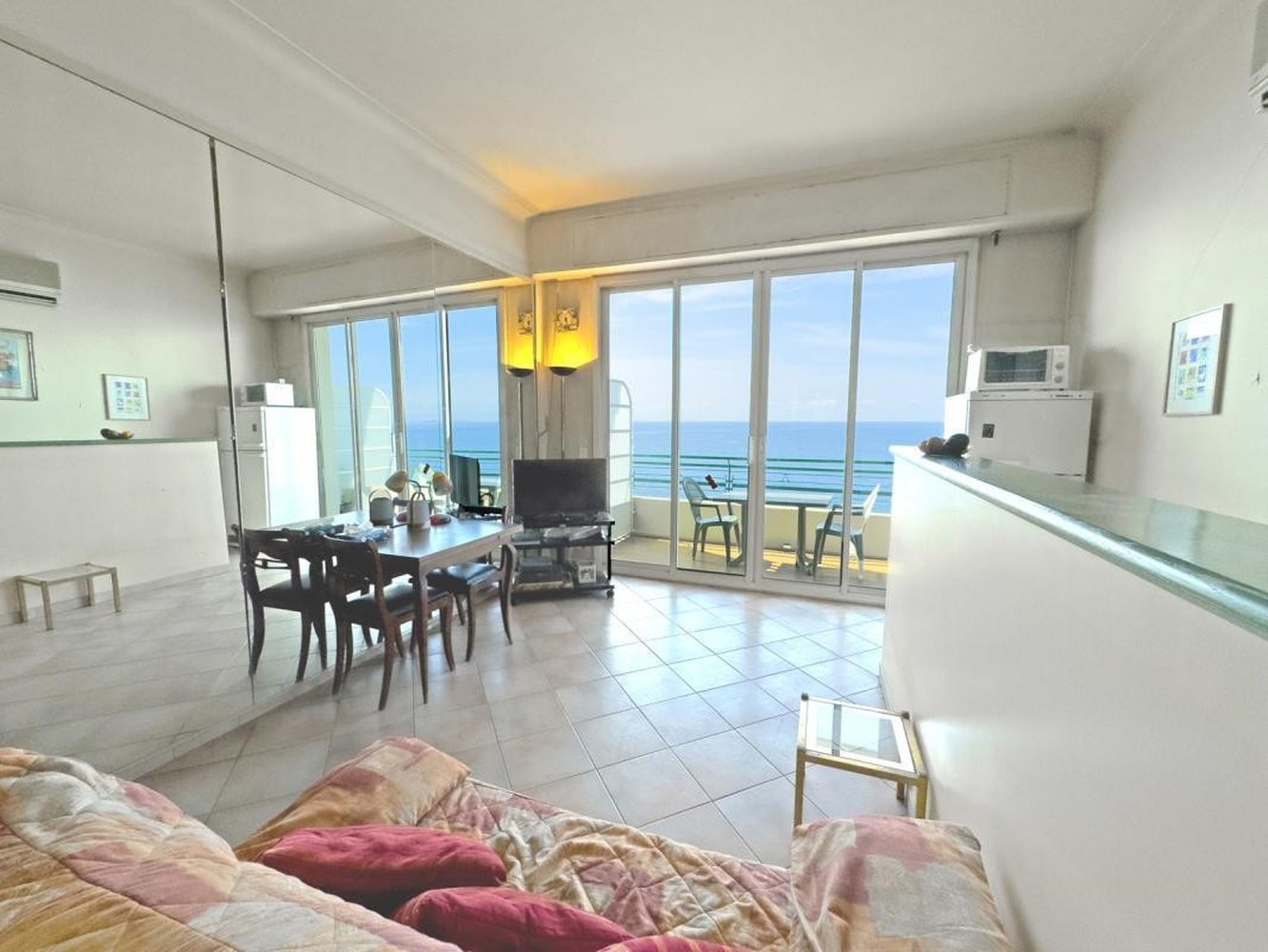 Property photo in Carre d'Or